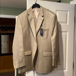 Brand new never worn Chaps sport coat.